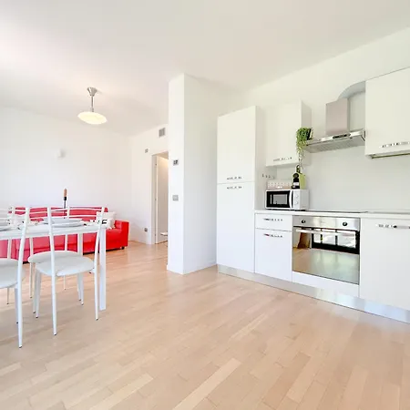 Meraviglia Mediterranea, Davanti Al Mare Apartment Savona