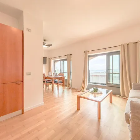 Meraviglia Mediterranea, Davanti Al Mare Apartment